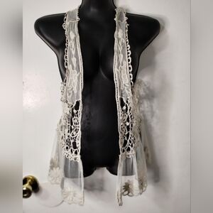 Poof Women’s Small Ivory Sheer Lace Crochet Floral Boho Vest Top